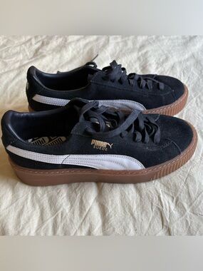 Puma Black Suede Sneakers with White Formstrip and Brown Gum Sole